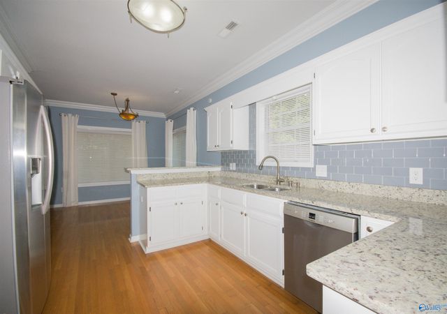 104 Lancaster Court, Huntsville, AL 35824