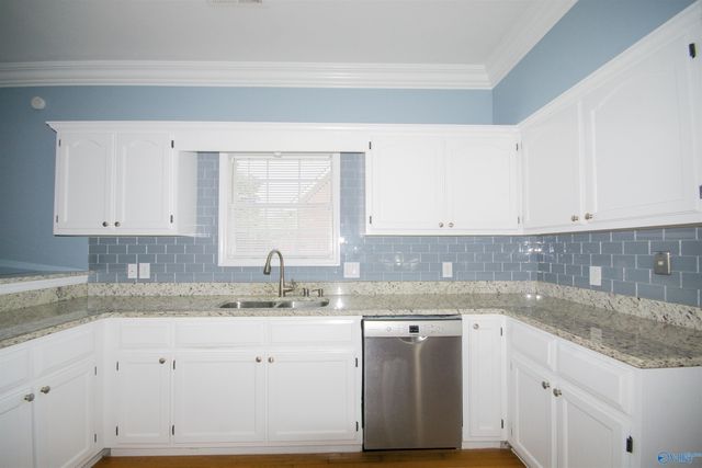 104 Lancaster Court, Huntsville, AL 35824