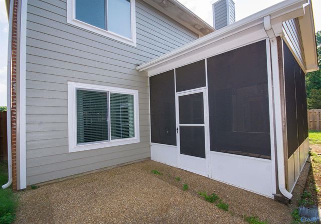 104 Lancaster Court, Huntsville, AL 35824