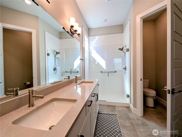 15528 174th Avenue Ct E, Bonney Lake, WA 98391