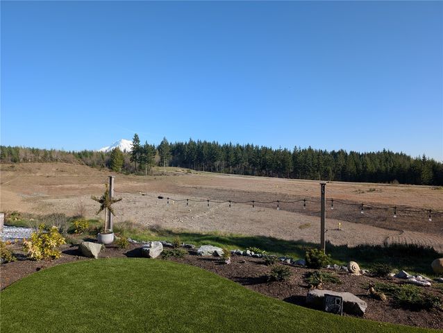 15528 174th Avenue Ct E, Bonney Lake, WA 98391
