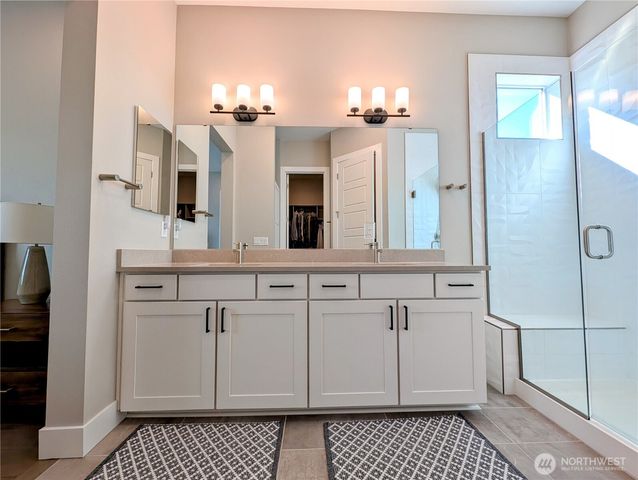 15528 174th Avenue Ct E, Bonney Lake, WA 98391