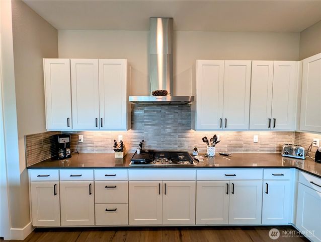 15528 174th Avenue Ct E, Bonney Lake, WA 98391