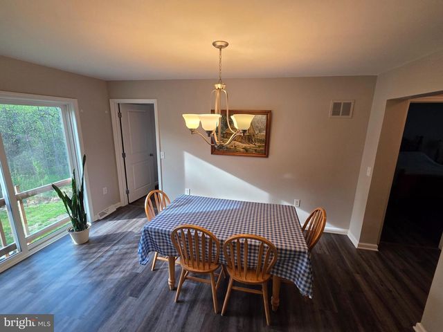 288 CAVERN RD, Hedgesville, WV 25427