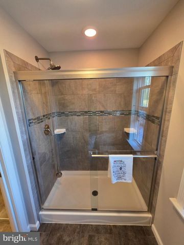 288 CAVERN RD, Hedgesville, WV 25427