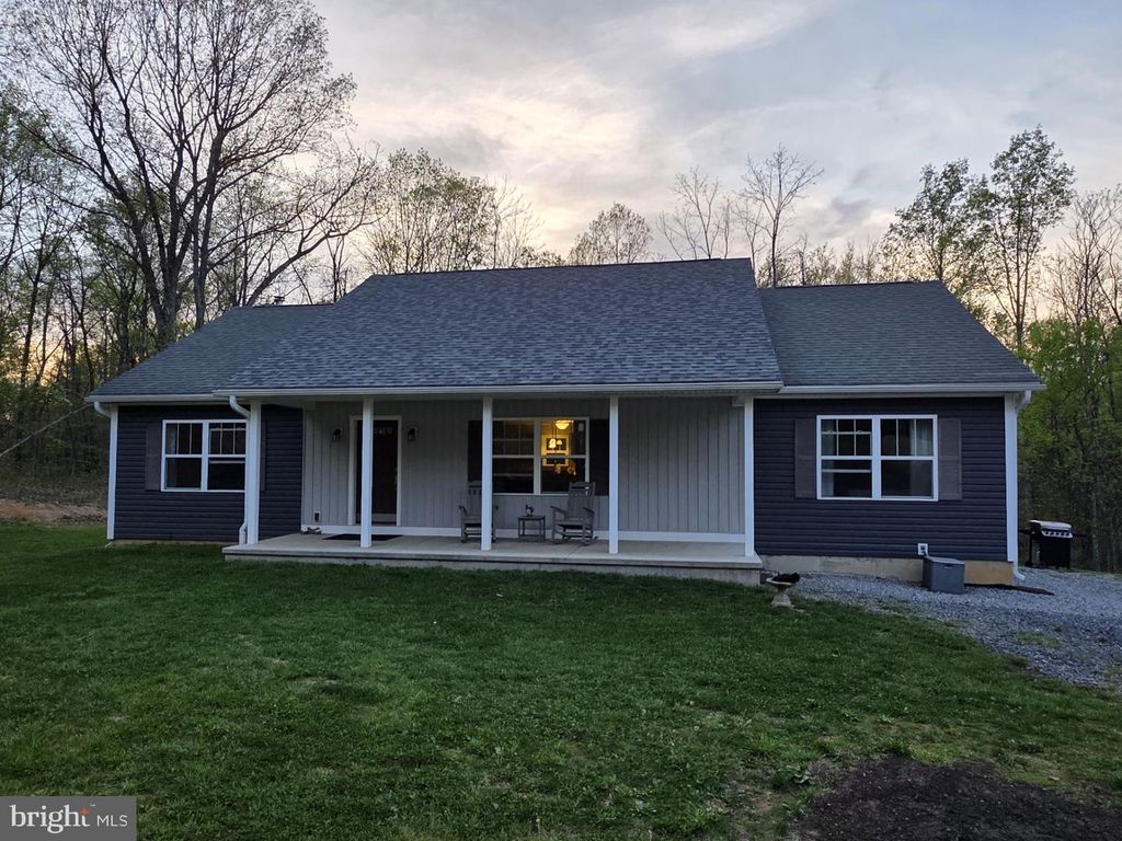 288 CAVERN RD, Hedgesville, WV 25427