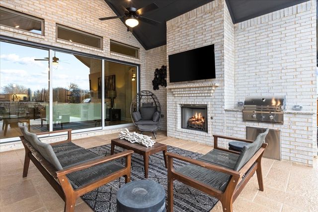 308 Big Sky Circle, Northlake, TX 76226