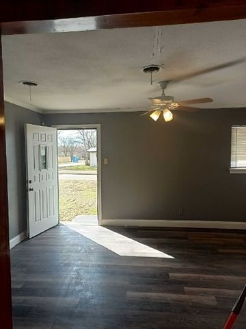 1711 Langford Street, Greenville, TX 75401