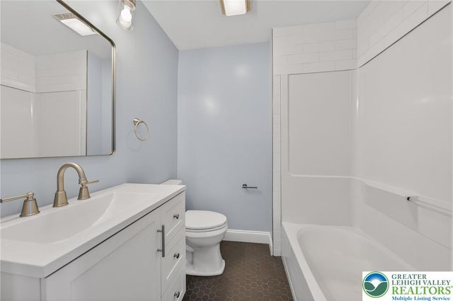 649 20th Street East, Northampton Boro, PA 18067