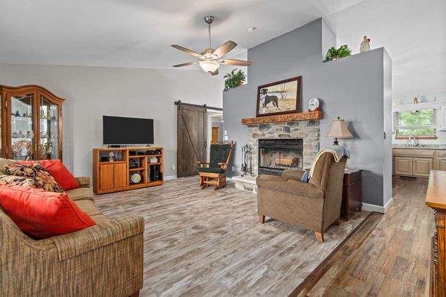 2181 BUFFLEHEAD LANE, Green Bay, WI 54311