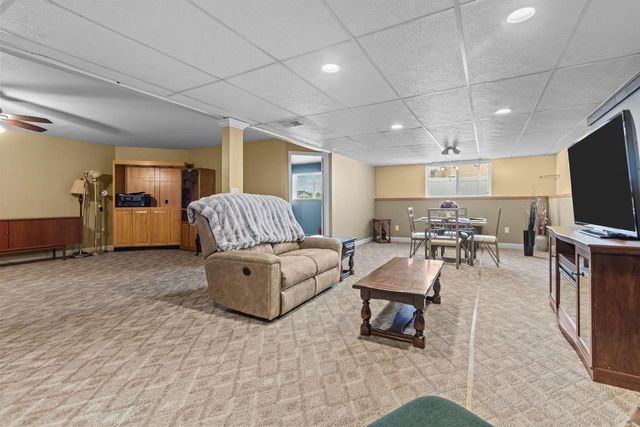 2181 BUFFLEHEAD LANE, Green Bay, WI 54311