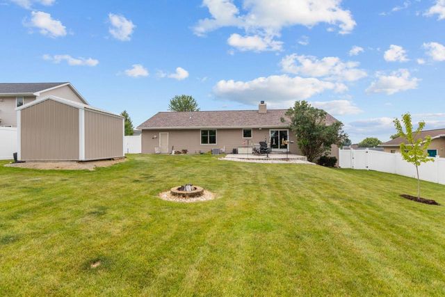 2181 BUFFLEHEAD LANE, Green Bay, WI 54311
