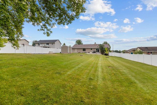 2181 BUFFLEHEAD LANE, Green Bay, WI 54311