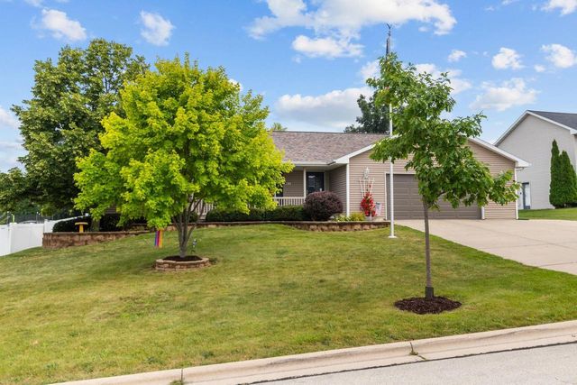 2181 BUFFLEHEAD LANE, Green Bay, WI 54311
