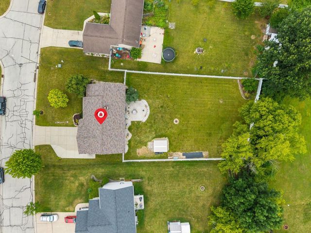 2181 BUFFLEHEAD LANE, Green Bay, WI 54311