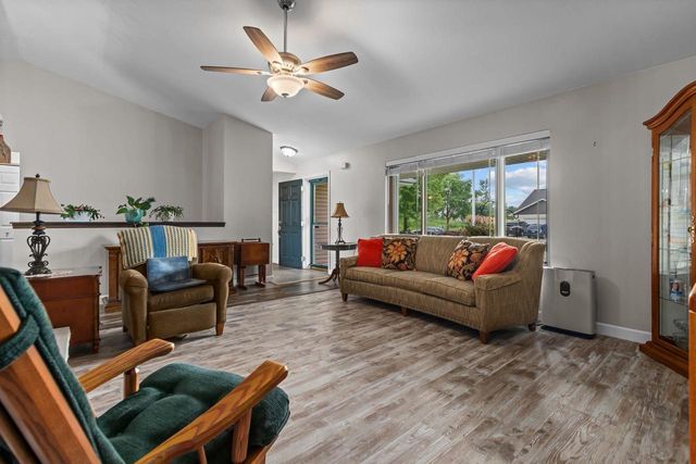 2181 BUFFLEHEAD LANE, Green Bay, WI 54311
