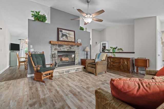 2181 BUFFLEHEAD LANE, Green Bay, WI 54311