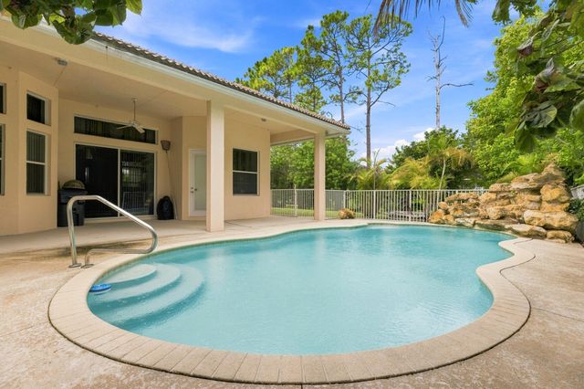 17603 82ND N, The Acreage, FL 33470