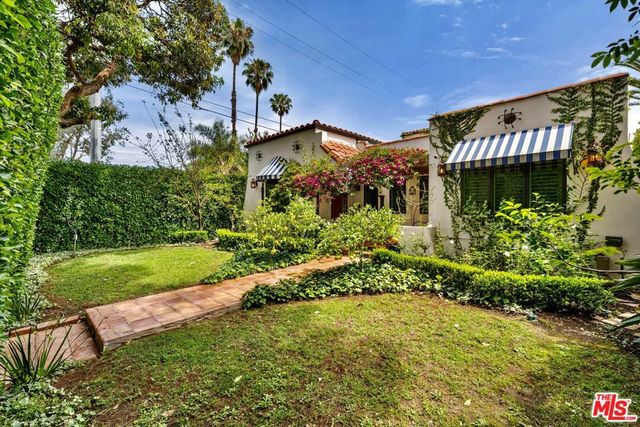 758 N Mccadden Place, Los Angeles, CA 90038