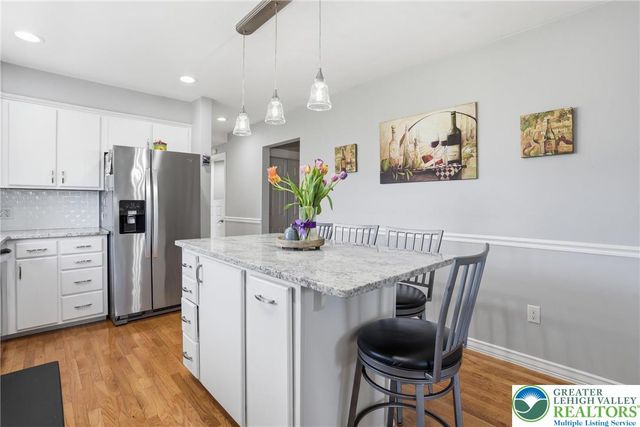 1822 Mark Twain Circle, Hanover Twp, PA 18017