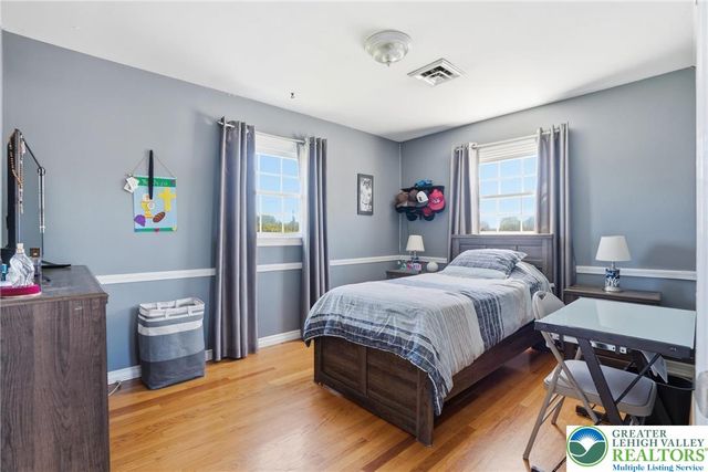 1822 Mark Twain Circle, Hanover Twp, PA 18017
