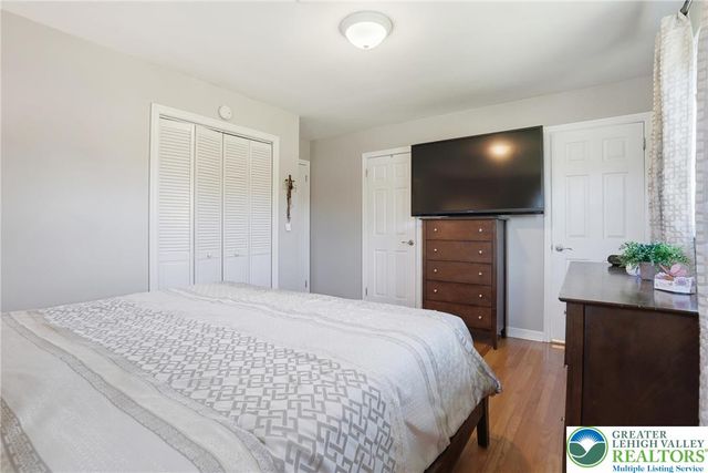 1822 Mark Twain Circle, Hanover Twp, PA 18017