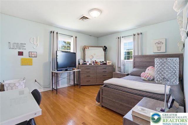 1822 Mark Twain Circle, Hanover Twp, PA 18017
