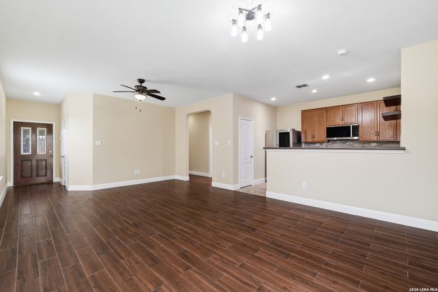 10131 MAPLE RNCH, San Antonio, TX 78245