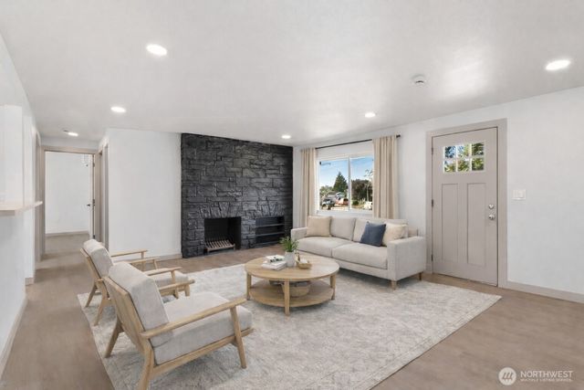 1901 S 18th St, Tacoma, WA 98405