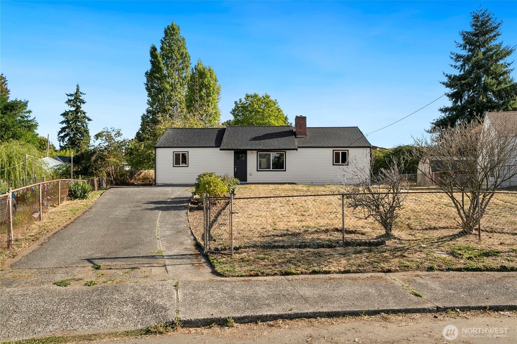 1901 S 18th St, Tacoma, WA 98405