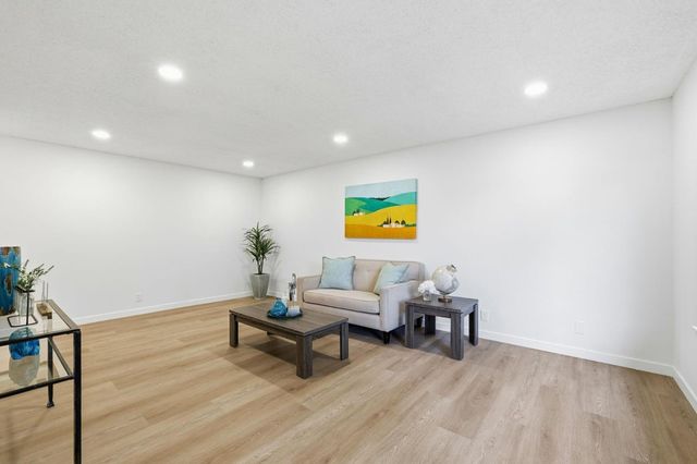 1579 Branham Lane, San Jose, CA 95118