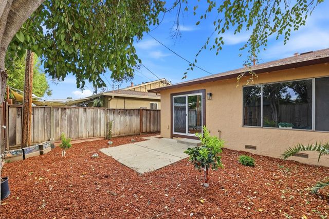 1579 Branham Lane, San Jose, CA 95118