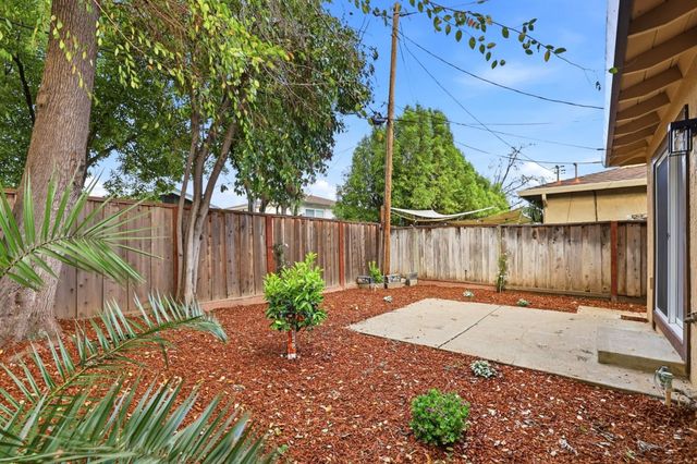 1579 Branham Lane, San Jose, CA 95118