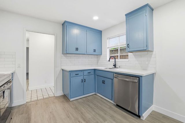 1579 Branham Lane, San Jose, CA 95118