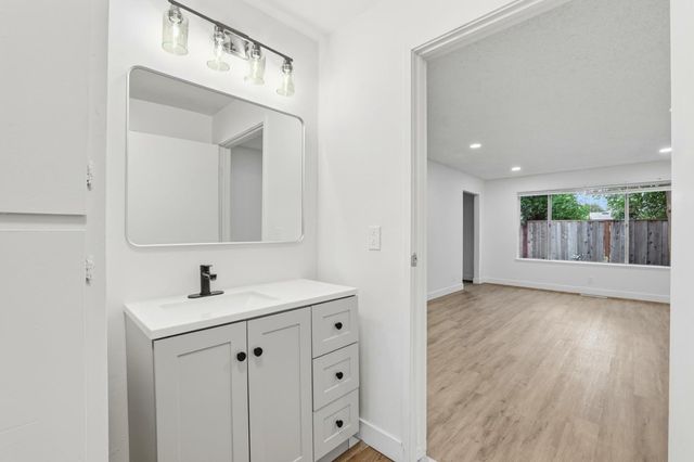 1579 Branham Lane, San Jose, CA 95118