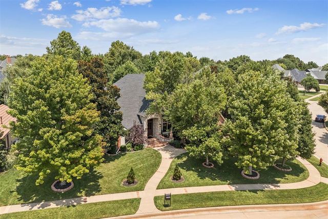 15109 Stoney Spring Road, Edmond, OK 73013