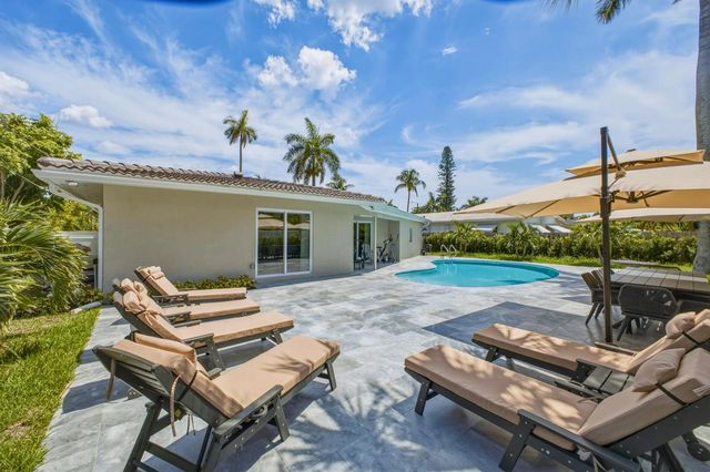 632 Las Palmas Park, Boynton Beach, FL 33435