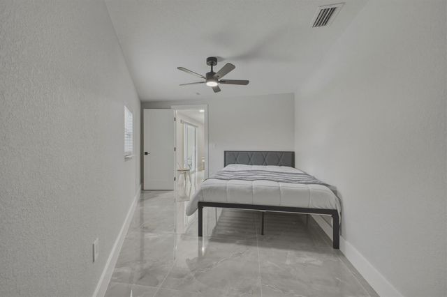 632 Las Palmas Park, Boynton Beach, FL 33435