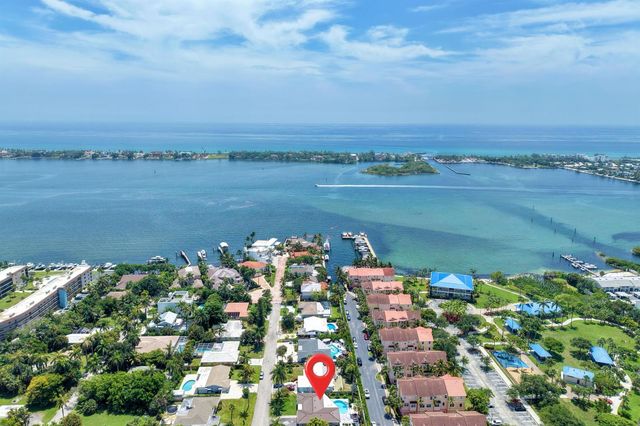 632 Las Palmas Park, Boynton Beach, FL 33435