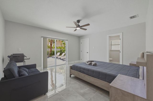 632 Las Palmas Park, Boynton Beach, FL 33435