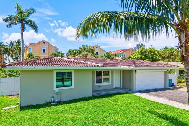 632 Las Palmas Park, Boynton Beach, FL 33435