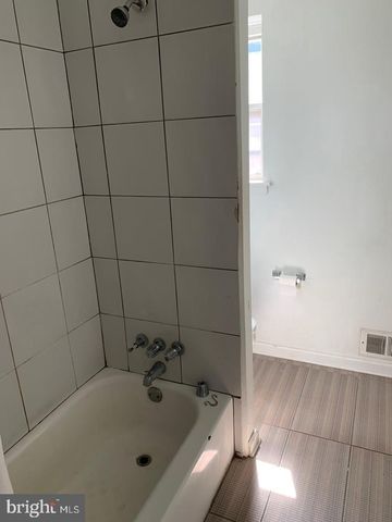 2037 N GRATZ ST, Philadelphia, PA 19121
