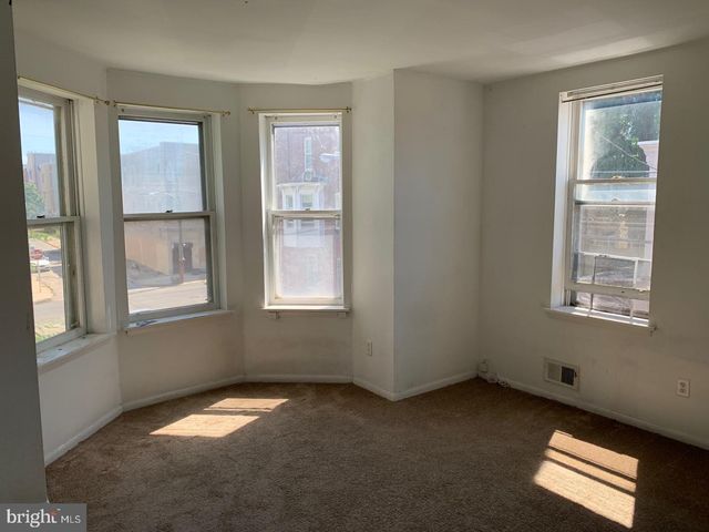2037 N GRATZ ST, Philadelphia, PA 19121