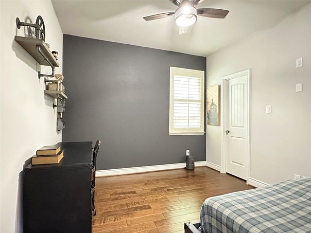 572 Southampton Lane, League City, TX 77573