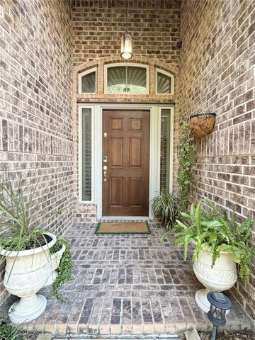 572 Southampton Lane, League City, TX 77573
