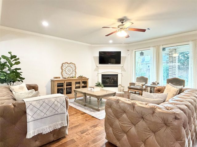 572 Southampton Lane, League City, TX 77573