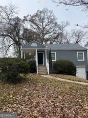 1464 Hawthorne Avenue NW, Atlanta, GA 30309