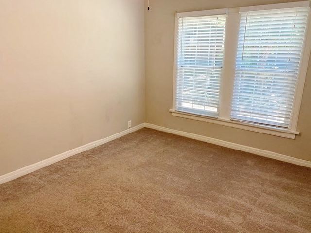 2538 Wayside Avenue, Fort Worth, TX 76110