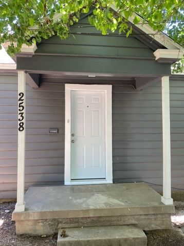 2538 Wayside Avenue, Fort Worth, TX 76110