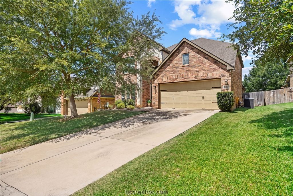 2203 Parker Court, Brenham, TX 77833 — photo 5